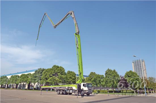 中联重科4.0系列泵车高精高效获赞