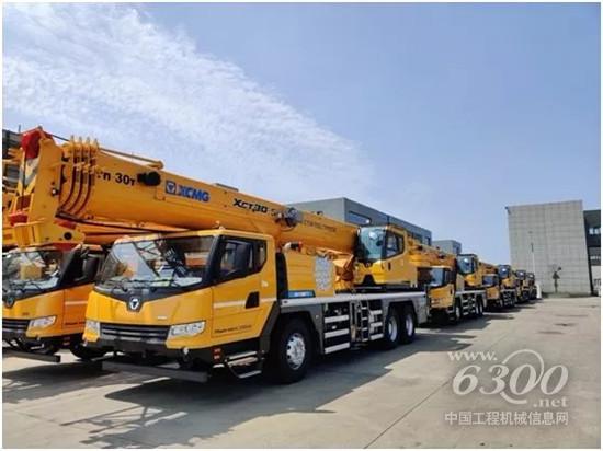 徐工G一代起重机海外机型“直通”俄罗斯