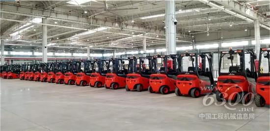 林德叉车谨守岗位