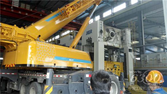 徐工XCT100起重机(二)