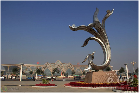 凤凰之旅——“<a href=//product.d1cm.com/brand/xcmg/ target=_blank>徐工</a>G一代”带你提前触碰未来