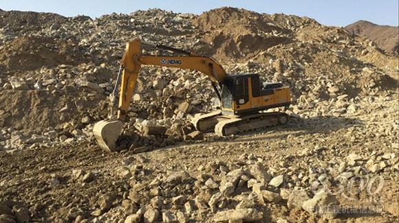 徐工<a href=//product.d1cm.com/wajueji/ target=_blank>挖掘机</a>