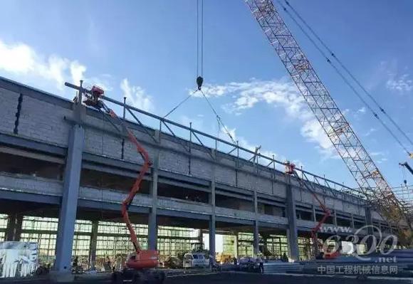 鼎力<a href=//product.d1cm.com/bijiazuoyeche/ target=_blank>高空作业平台</a>用速度与激情打造汉南机场