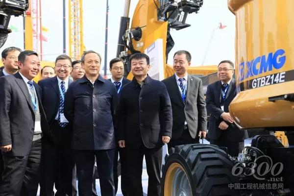 2016年上海<a href=//news.d1cm.com/special/baumachina/ target=_blank>宝马展</a>，徐工新一代<a href=//product.d1cm.com/bijiazuoyeche/ target=_blank>高空作业平台</a>全新亮相