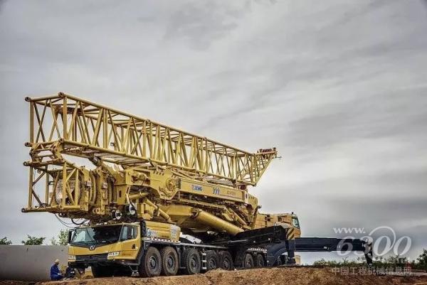 全球首款8轴1200吨<a href=//product.d1cm.com/quandimiandiao/ target=_blank>全地面起重机</a>XCA1200