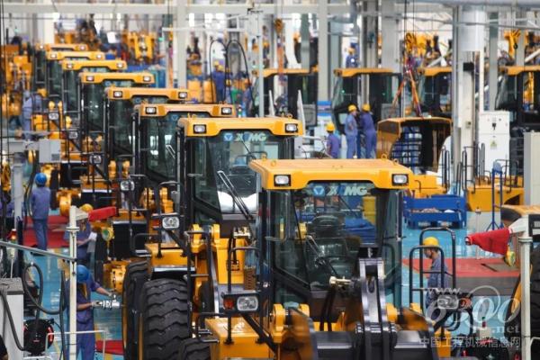  节拍拉动式<a href=//product.d1cm.com/brand/hyundai/ target=_blank>现代</a>化装配线 