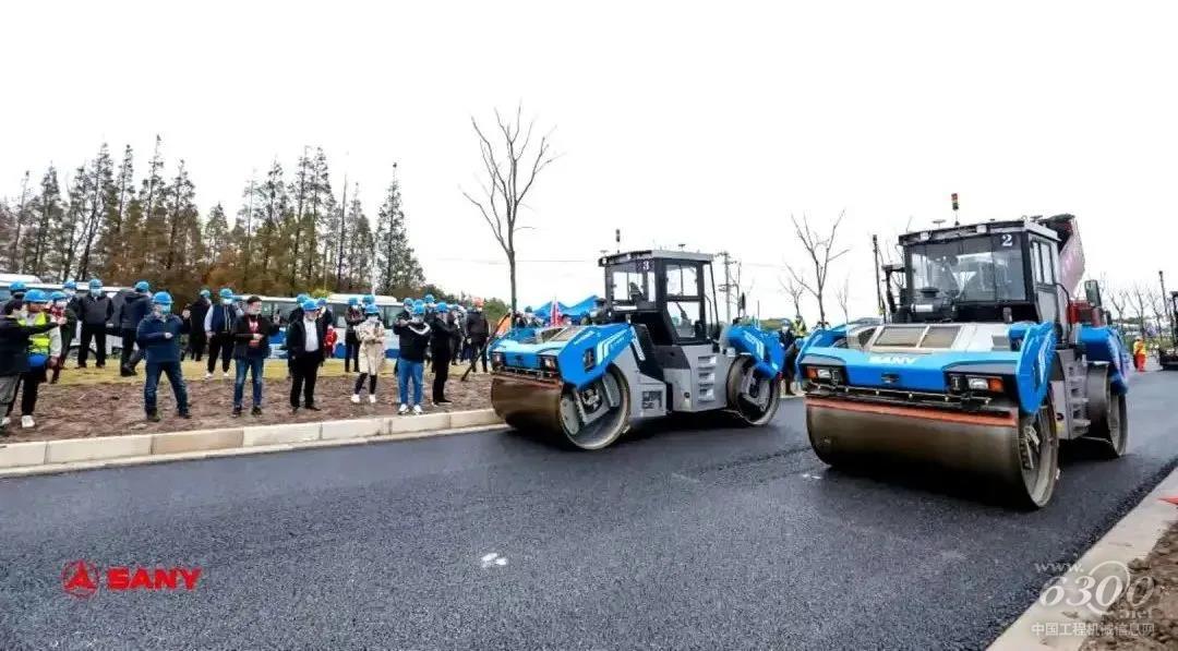 国潮出道!驰誉全球!三一路机实力惊艳宝马展