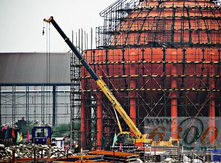 徐工百台起重机助力中石油项目