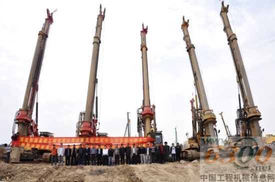 三一客户与三一服务工程师共同见证济南西站片区建设