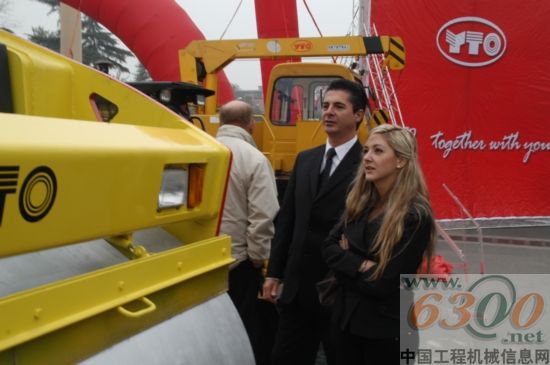 中国一拖2010年国际商务会议隆重举行