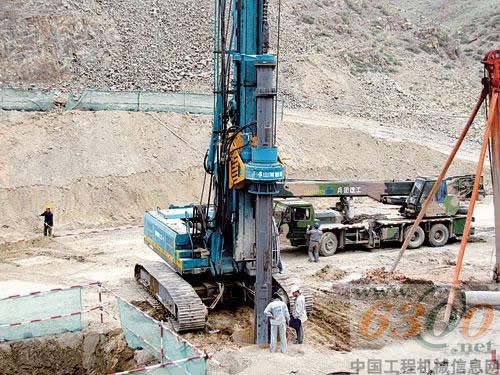 山河智能SWDM25-S型旋挖钻机施工中