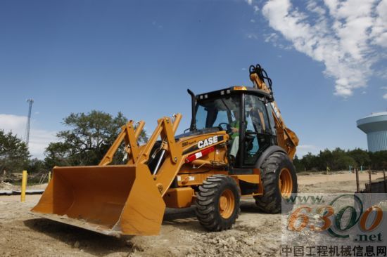 凯斯N系列挖掘装载机