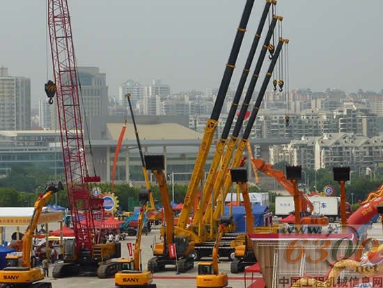 峰会工程机械展,徐工