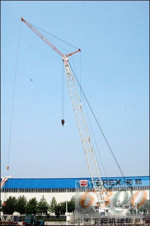 特雷克斯,履带起重机