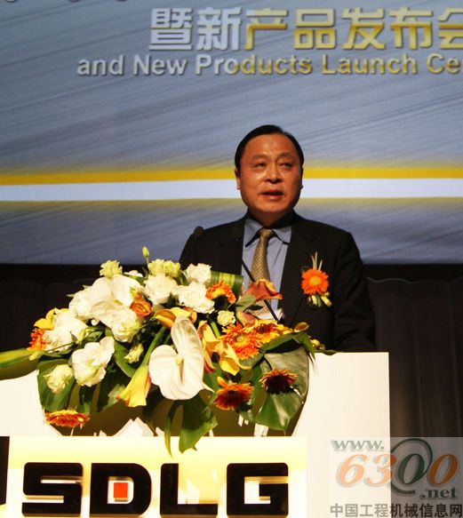 山东临工,两万台挖掘机生产基地